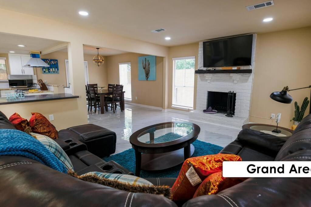 Stunning Family Home In North Houston!!! - Briar Creek Spring Exteriör bild
